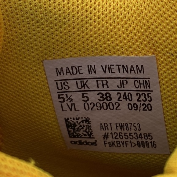 Adidas DON issue 2 crayons 🖍 yellow GS Size 5.5 - Picture 6 of 13